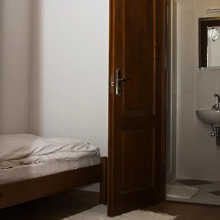 Vadszolo Vendeghaz Veszprem