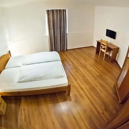 Guest house Vadszolo Vendeghaz Veszprem